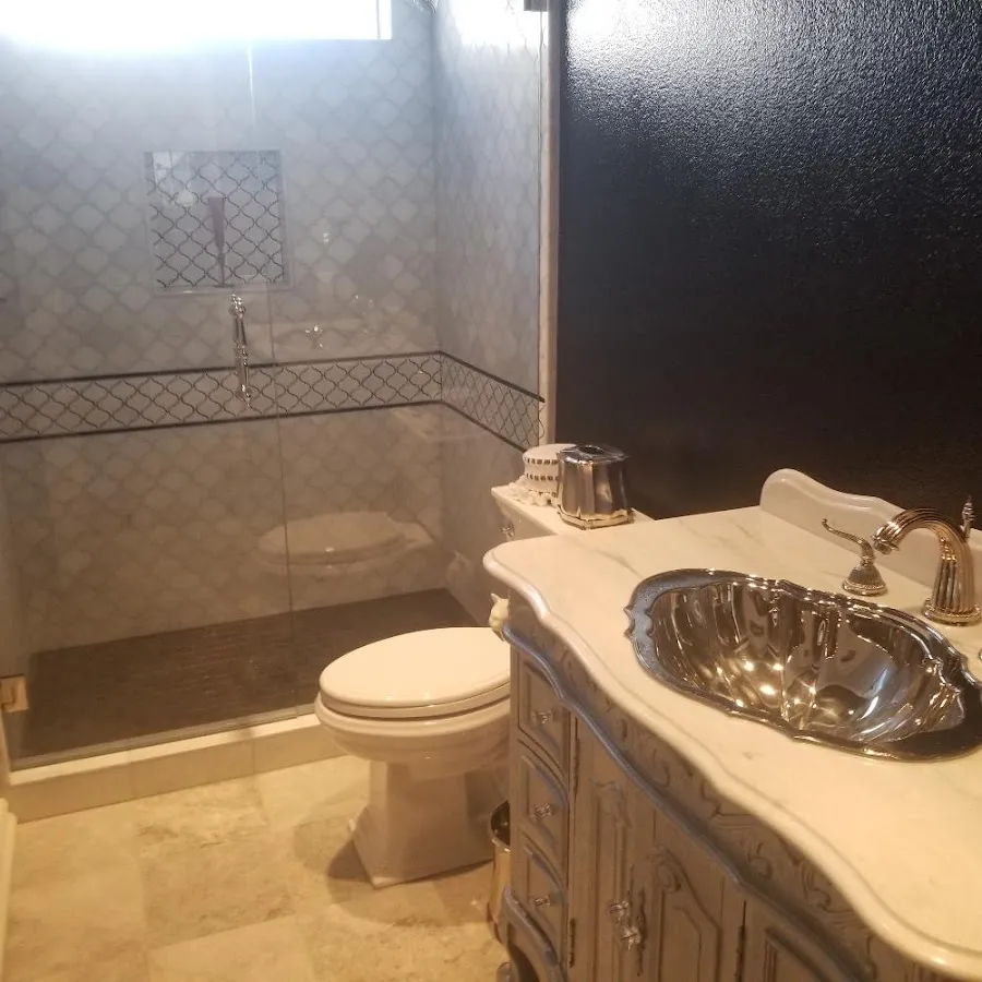 Professional plumbing work and bathroom remodeling in Woodburn